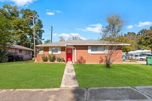 1802 Mosher Ln in Houston, TX - Building Photo