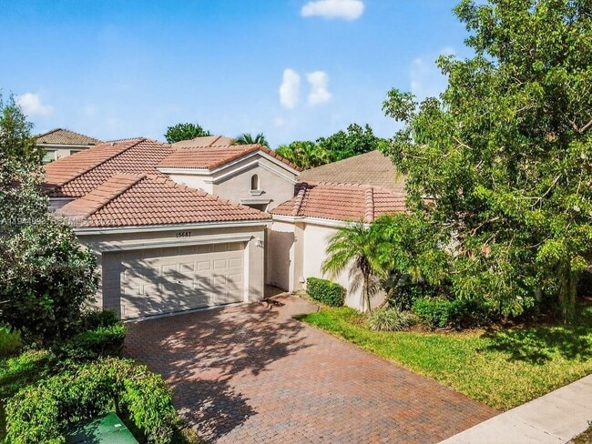 property at 15687 SW 53rd St