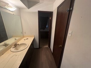 8027 Garden Parks Dr in Houston, TX - Building Photo - Building Photo