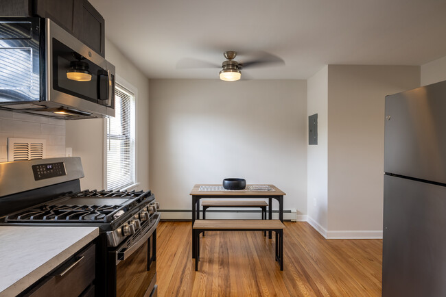 Highland Manor Apartments in Highland Park, NJ - Building Photo - Interior Photo