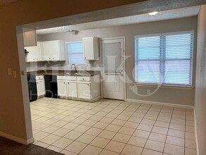 8519 Avington Rd in La Porte, TX - Building Photo - Building Photo