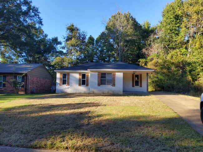 property at 3432 Tellico Dr