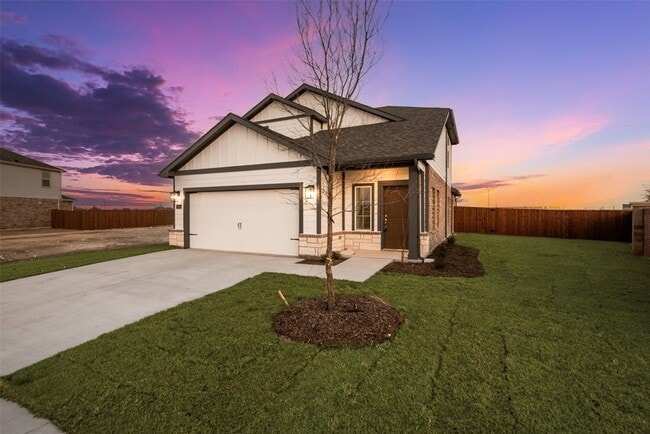 120 Cranz Farm Dr in Saginaw, TX - Foto de edificio - Building Photo