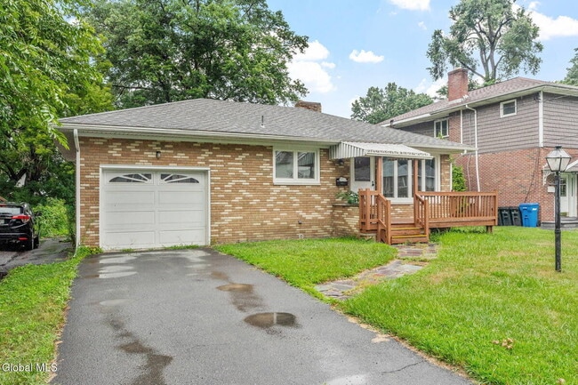 92 Daytona Ave in Albany, NY - Building Photo - Building Photo