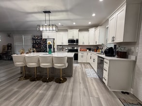 1614 Hawthorne Dr in Chesapeake, VA - Building Photo - Building Photo