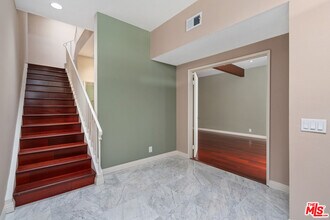 1548 Michael Ln in Los Angeles, CA - Building Photo - Building Photo