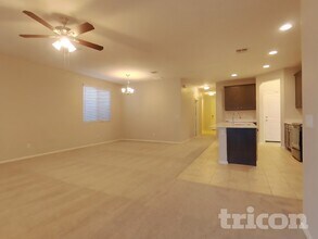 17762 Via Luna Dr in Sun City West, AZ - Building Photo - Building Photo