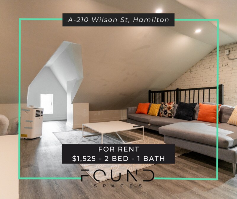 210 Wilson St in Hamilton, ON - Building Photo