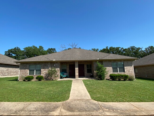 4405 Reveille Rd photo'