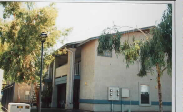 Ivyglen Townhouses Association in Mesa, AZ - Building Photo