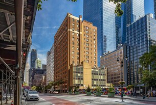 436-444 W 34th St in New York, NY - Building Photo