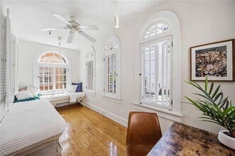 1221 N Palm Ave in Sarasota, FL - Building Photo - Building Photo