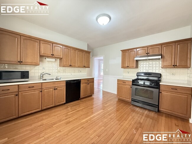 property at 39 Foster St