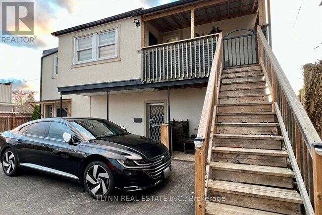 254 Ontario St in St Catharines, ON - Building Photo - Building Photo