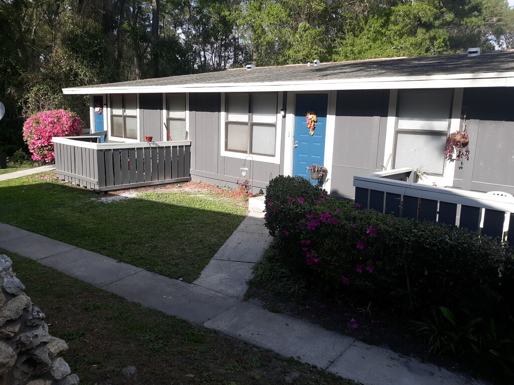 Amberwood Hills Apartments in Lake City, FL