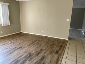 1250 S Brookhurst St-Unit -1047 in Anaheim, CA - Foto de edificio - Building Photo