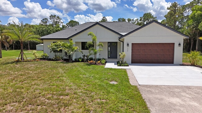 property at 9420 165th Pl N