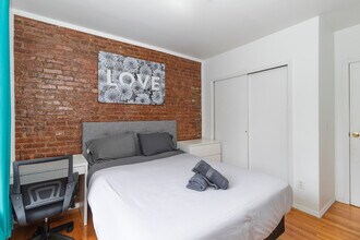 1814 2nd Ave, Unit SI ID1032049P in New York, NY - Building Photo - Building Photo