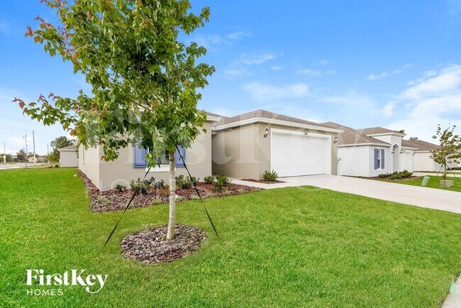 128 Southern Breeze Lp in Winter Haven, FL - Building Photo - Building Photo
