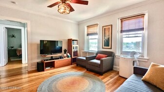 500 Deal Lake Dr in Asbury Park, NJ - Building Photo