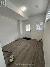 575-575 Woodward Ave in Hamilton, ON - Building Photo - Building Photo