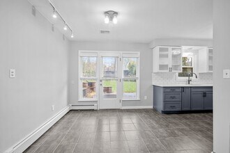 2434 Parcells Cir in Bloomfield Township, MI - Building Photo - Building Photo