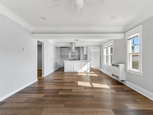 1926 Lime Ave, Unit 1926 in Long Beach, CA - Building Photo - Building Photo