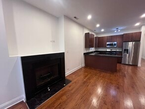 5644 N California Ave in Chicago, IL - Building Photo - Building Photo