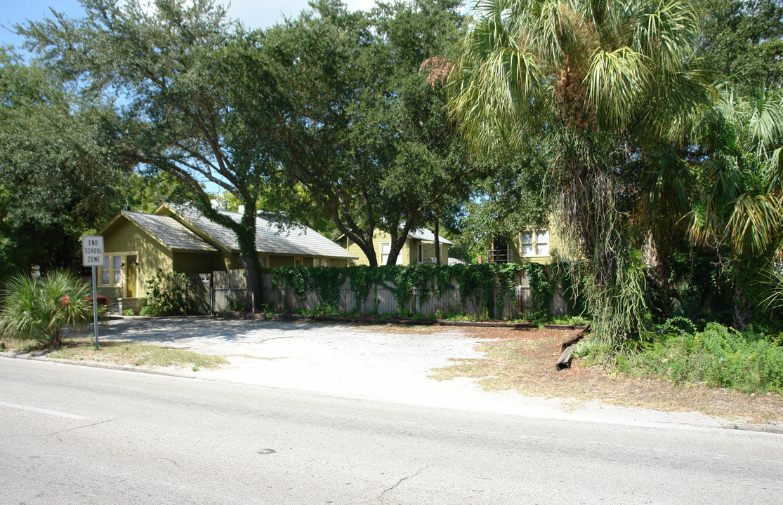 808 16th St N in St. Petersburg, FL - Building Photo