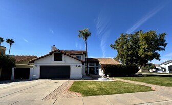 17414 N 56th Way in Scottsdale, AZ - Building Photo