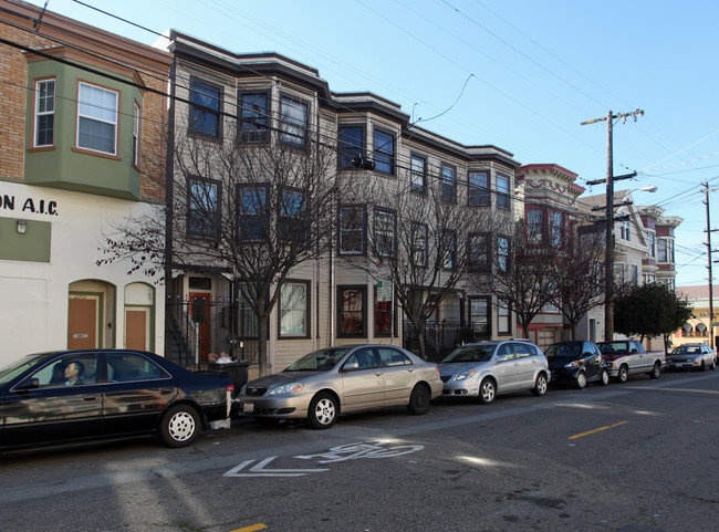 2713-2729 22nd St in San Francisco, CA - Building Photo - Building Photo