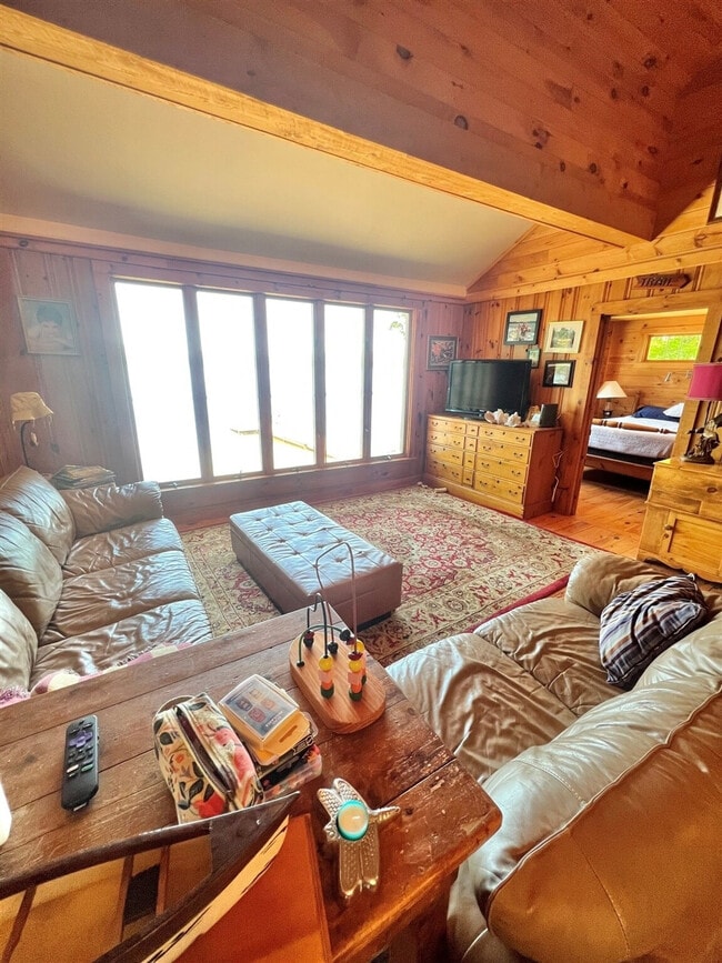 property at 117 Shore Rd