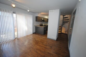 Fritz Lofts in Ann Arbor, MI - Foto de edificio - Building Photo