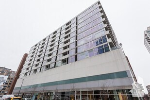 630 N Franklin St, Unit # 0513 in Chicago, IL - Building Photo
