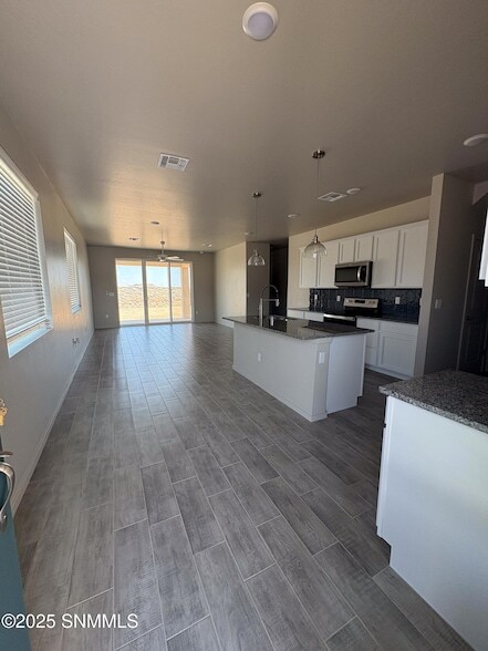 3073 Gladstone St in Las Cruces, NM - Building Photo - Building Photo