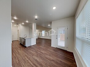 360 Aspen Waters in New Braunfels, TX - Building Photo - Building Photo