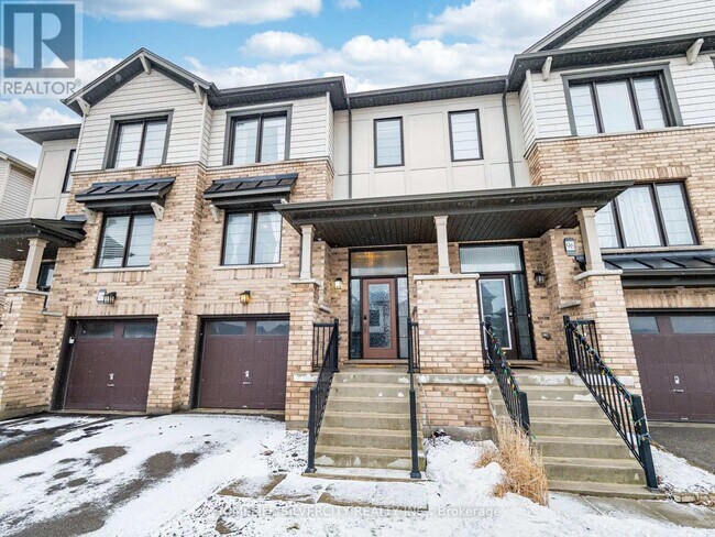 98 Crafter Cres in Hamilton, ON - Building Photo - Building Photo