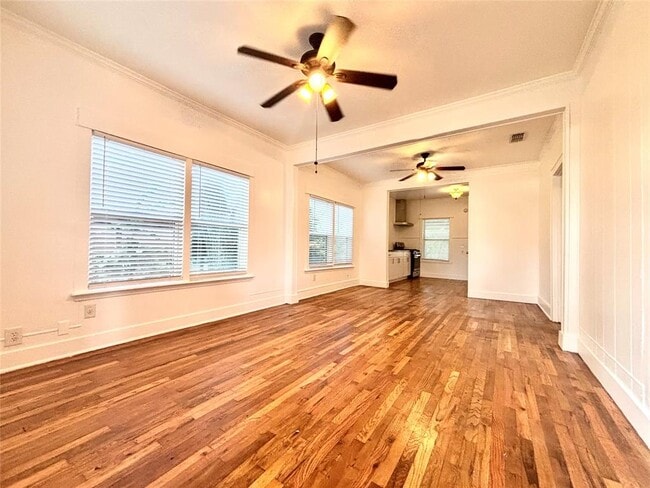 1205 Leona St in Austin, TX - Building Photo - Building Photo