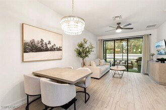 7622 Rockefeller Dr in Naples, FL - Building Photo - Building Photo