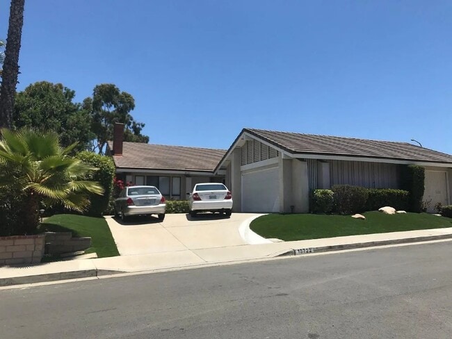 property at 18722 Paseo Picasso