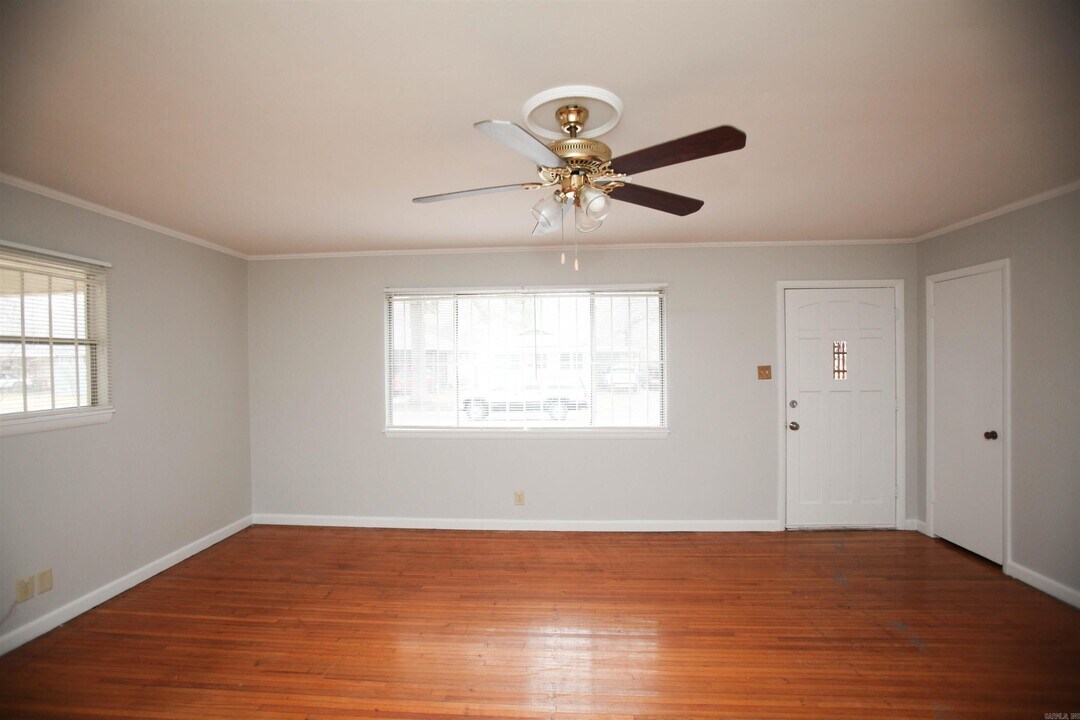 3224 Wynne St in Little Rock, AR - Building Photo