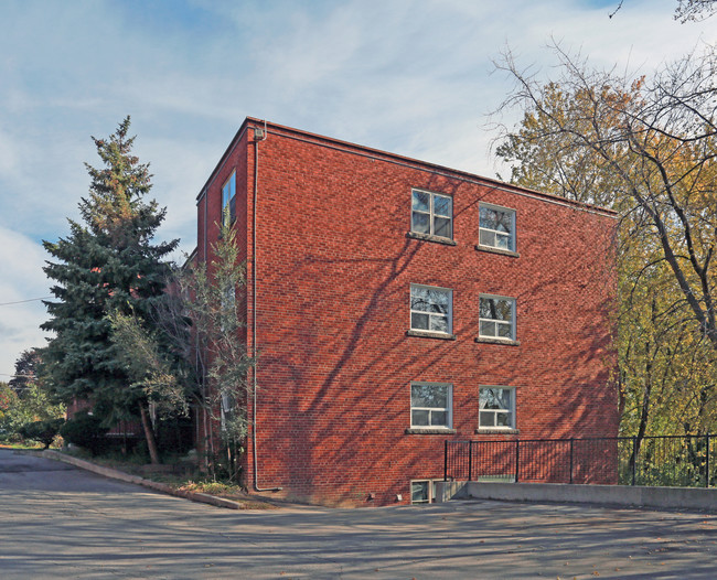 Folcroft Apartments in Toronto, ON - Building Photo - Building Photo