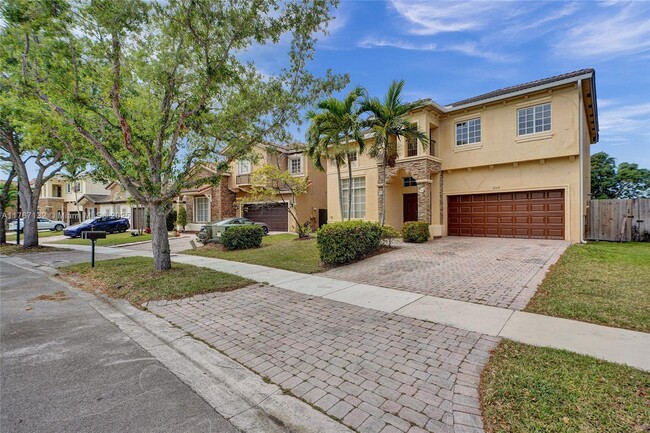 22418 SW 94th Path in Cutler Bay, FL - Building Photo - Building Photo