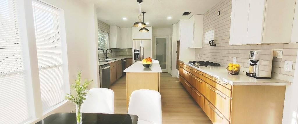 7619 Apache Plume Dr in Houston, TX - Building Photo