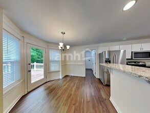 4250 Hidden Creek Ct in Batavia, OH - Building Photo - Building Photo