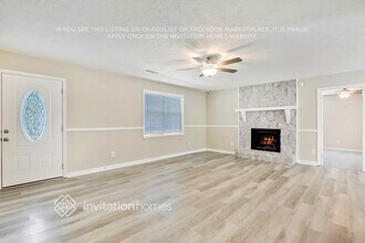 1338 Fairridge Cir SW in Marietta, GA - Foto de edificio - Building Photo