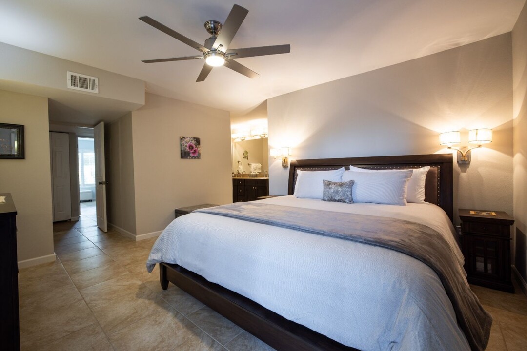 4950 N Miller Rd, Unit #133 in Scottsdale, AZ - Building Photo
