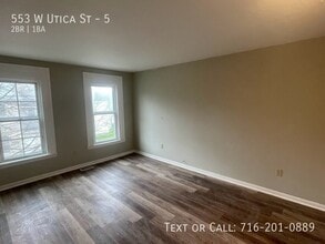 553 W Utica St in Buffalo, NY - Building Photo - Building Photo