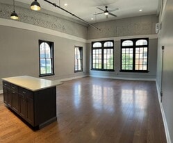 29 N Pearl St, Unit 4