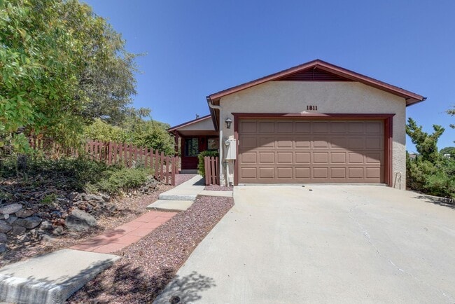 property at 1811 Short Line Ln